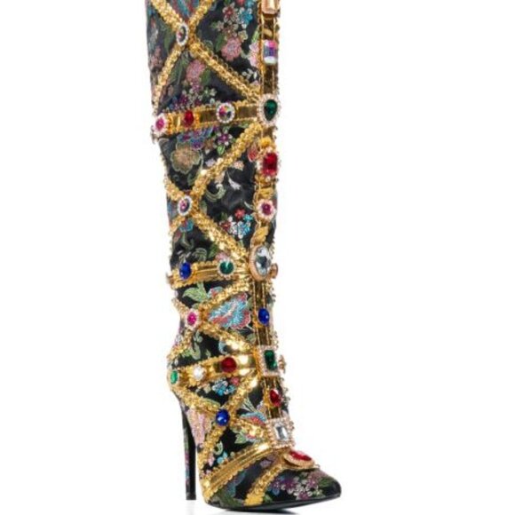 The AZALEA WANG" CAGED CONFIDENCE " EMBELLISHED BOOT IN BLACK  ( BRAND NEW!! - Picture 4 of 7